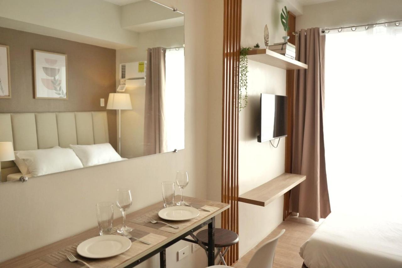 Quince Studio W/ Balcony Orochi Staycation Ph At Loop Tower Cdo Cagayan de Oro Luaran gambar